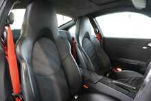 Porsche 911 (997.2) 3.8 Carrera 4 GTS Coupe PDK - U2576