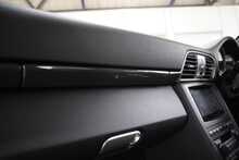 Porsche 911 (997.2) 3.8 Carrera 4 GTS Coupe PDK - U2576