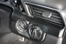 Porsche 911 (991.2) 3.0T Carrera 4 GTS - U2586