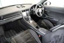 Porsche 911 (991.2) 3.0T Carrera 4 GTS - U2586