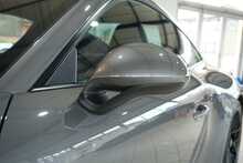 Porsche 911 (991.2) 3.0T Carrera 4 GTS - U2586