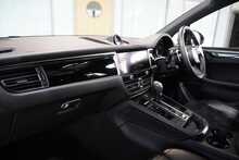 Porsche Macan Gen3 2.9T V6 'S' PDK - U2589