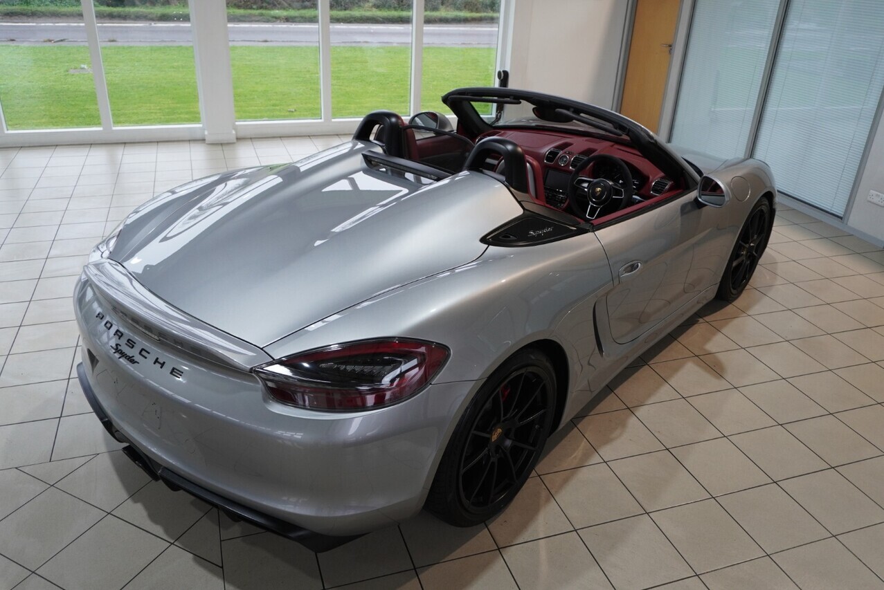 Used 2016 Porsche 981 Spyder (981) 3.8 Spyder Manual For Sale