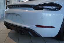 Porsche 718 Cayman GTS 4.0 - U2609