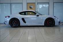 Porsche 718 Cayman GTS 4.0 - U2609