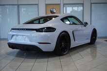 Porsche 718 Cayman GTS 4.0 - U2609