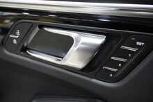 Porsche Macan Gen 3 2.9 V6 S - U2616