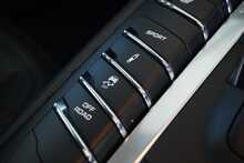 Porsche Macan Gen2 2.0T PDK - U2620