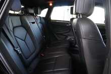 Porsche Macan Gen2 2.0T PDK - U2620