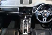 Porsche Macan Gen2 2.0T PDK - U2620