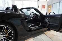 Porsche Boxster 981 GTS Manual - U2622