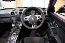 Porsche Boxster 981 GTS Manual - U2622