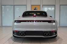 Porsche 911 T 992 Carrera 4S - U2623