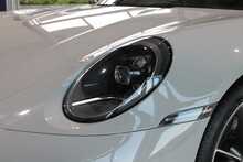 Porsche 911 T 992 Carrera 4S - U2623