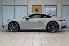Porsche 911 T 992 Carrera 4S - U2623