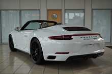 Porsche 911 (991.2) 3.0T Carrera 4 GTS Cabriolet PDK - U2624