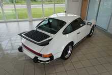 Porsche 911 3.2 Carrera Sport - U2625