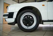 Porsche 911 3.2 Carrera Sport - U2625