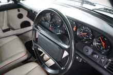 Porsche 911 3.2 Carrera Sport - U2625