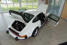Porsche 911 3.2 Carrera Sport - U2625