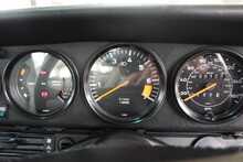 Porsche 911 3.2 Carrera Sport - U2625