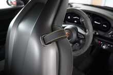 Porsche 911 (992) 3.0T 'Carrera T' - U2637