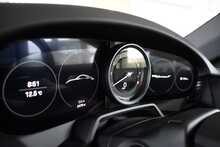 Porsche 911 (992) 3.0T 'Carrera T' - U2637
