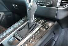 Porsche Macan T V6 GTS - U2638