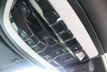 Porsche Macan T V6 GTS - U2638