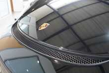 Porsche 718 Cayman GT4 Clubsport - U2642