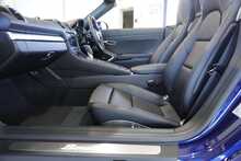 Porsche 718 Boxster 2.0T Style Edition PDK - U2643