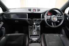 Porsche Macan GTS 2.9T V6 Gen3 PDK - U2648
