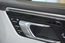 Porsche Macan Gen2 3.0T V6 'S' PDK - U2652