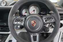 Porsche Macan Gen2 3.0T V6 'S' PDK - U2652