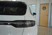 Porsche Macan Gen2 3.0T V6 'S' PDK - U2652