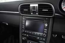 Porsche 911 (997.2) 3.8 C4'S' Cabriolet Manual - U2653