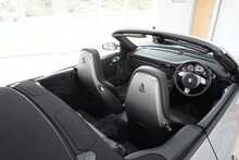 Porsche 911 (997.2) 3.8 C4'S' Cabriolet Manual - U2653