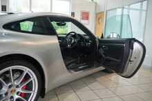 Porsche 911 (991.1) C2'S' Coupe Manual - U2654