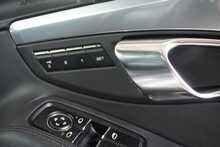 Porsche 911 (991.1) C2'S' Coupe Manual - U2654