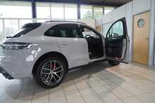 Porsche Macan 2.9T V6 'S' Gen3 PDK - U2655