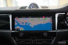 Porsche Macan 2.9T V6 'S' Gen3 PDK - U2655