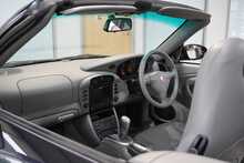 Porsche 911 (996) Carrera 4S 3.6 Cabriolet - U2672