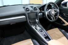 Porsche 718 Boxster 2.0 - U2673