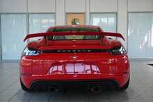 Porsche 718 Cayman GT4 4.0 PDK - U2676