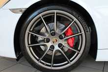 Porsche Cayman 981 GTS 3.4 Manual - U2687