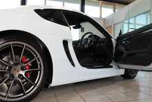 Porsche Cayman 981 GTS 3.4 Manual - U2687