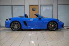 Porsche 718 Boxster GTS 4.0 - U2696