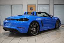 Porsche 718 Boxster GTS 4.0 - U2696