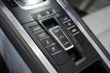 Porsche 911 (991.1) 3.8 C2'S' PDK Cabriolet - U2697