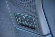 Porsche 911 (997.2) 3.8 Carrera 2 'S' Coupe Manual - U2703